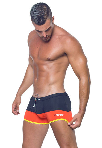 Sentosa Beach Trunks: High-Quality & Stylish Swimwear-4